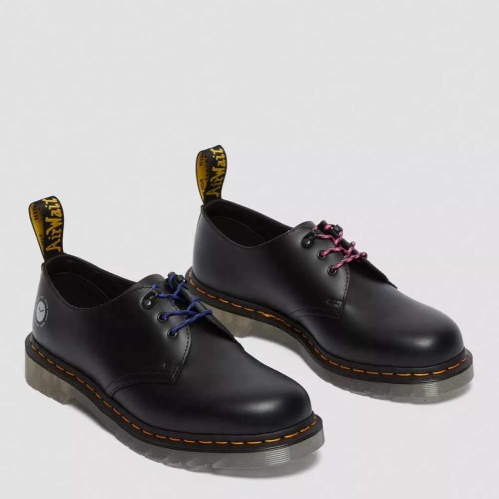 NWT Dr. Martens x atmos collab limited edition 1461 low top shoes